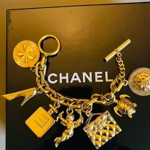 Chanel Vintage Chunky Charm Bracelet